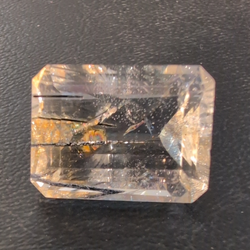 Rutilated Quartz Cut Gemstone 25ct